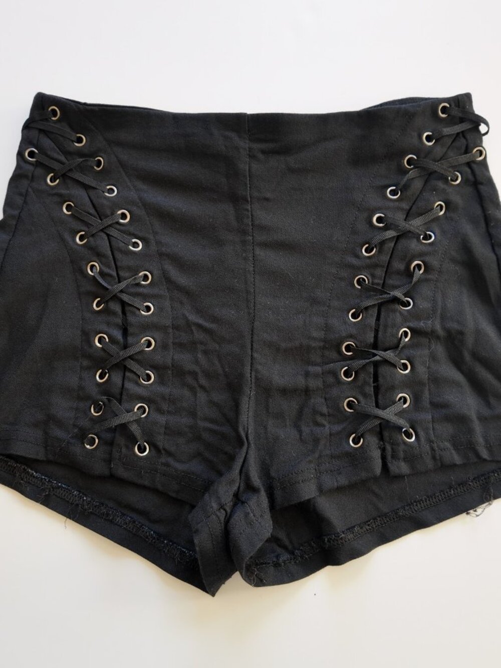 Goth high waisted laced corset short size L Spirit halloween